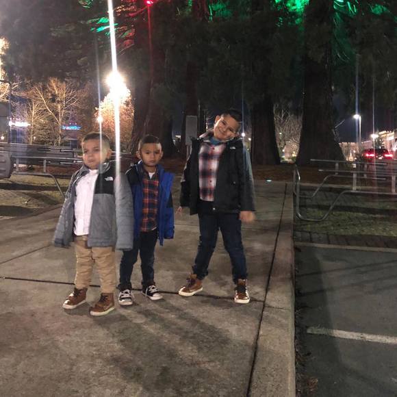 Meet your Posher, Any almanza - Picture 1 of 1